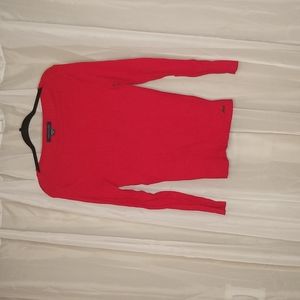 Tommy Hilfiger sweater size medium